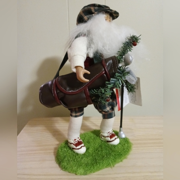 The Santas by Tina Mitchell Golfing Santa - Picture 3 of 9